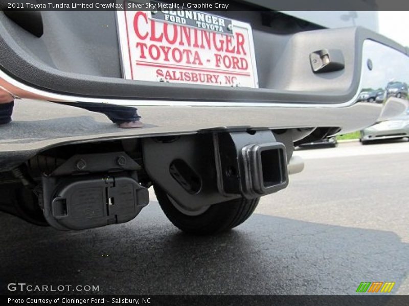 Silver Sky Metallic / Graphite Gray 2011 Toyota Tundra Limited CrewMax
