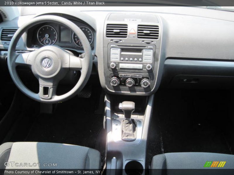 Candy White / Titan Black 2010 Volkswagen Jetta S Sedan