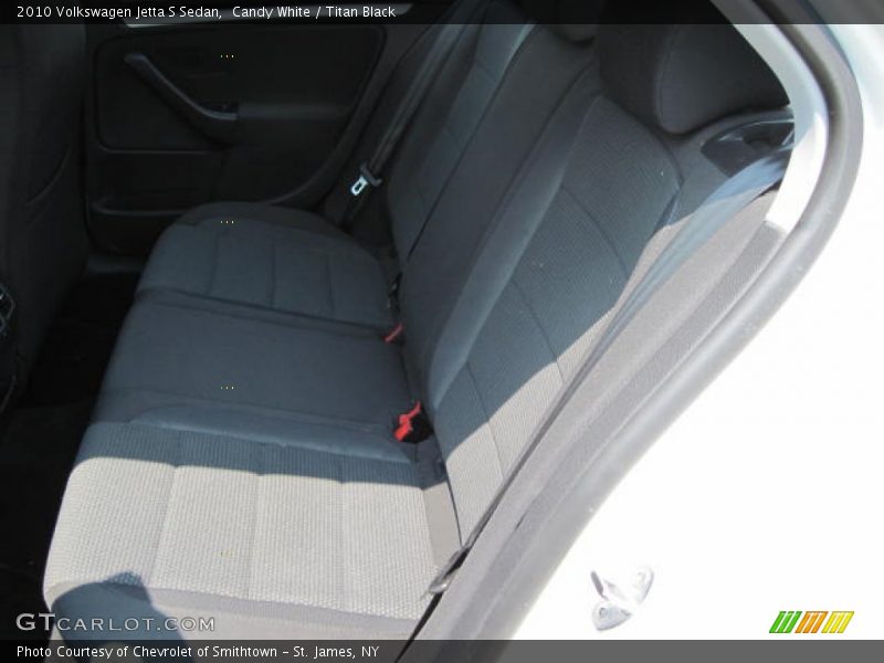 Candy White / Titan Black 2010 Volkswagen Jetta S Sedan