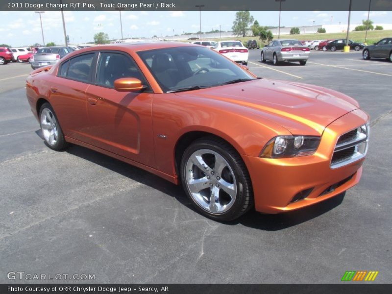 Toxic Orange Pearl / Black 2011 Dodge Charger R/T Plus
