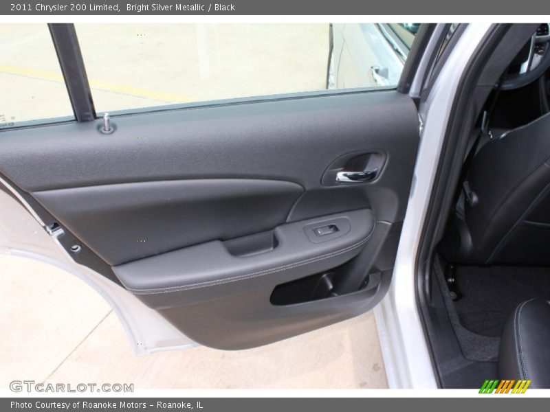 Bright Silver Metallic / Black 2011 Chrysler 200 Limited