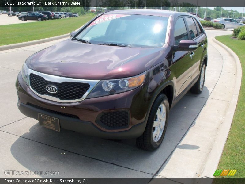 Dark Cherry / Beige 2011 Kia Sorento EX