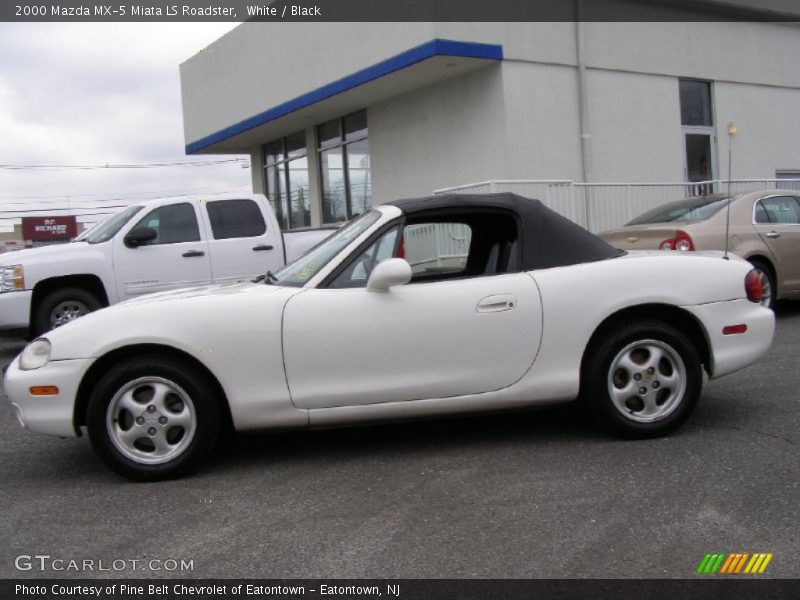 White / Black 2000 Mazda MX-5 Miata LS Roadster