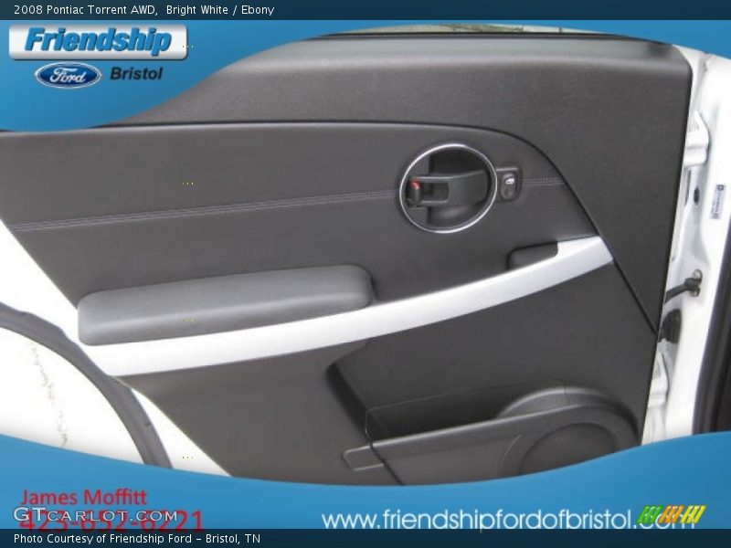 Bright White / Ebony 2008 Pontiac Torrent AWD