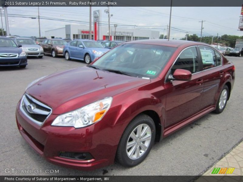 Front 3/4 View of 2011 Legacy 2.5i Premium