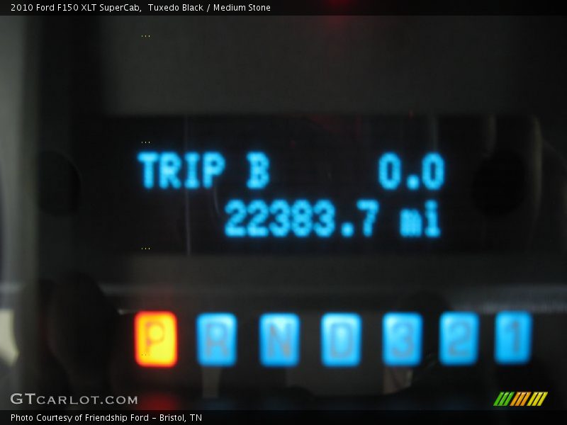 Tuxedo Black / Medium Stone 2010 Ford F150 XLT SuperCab