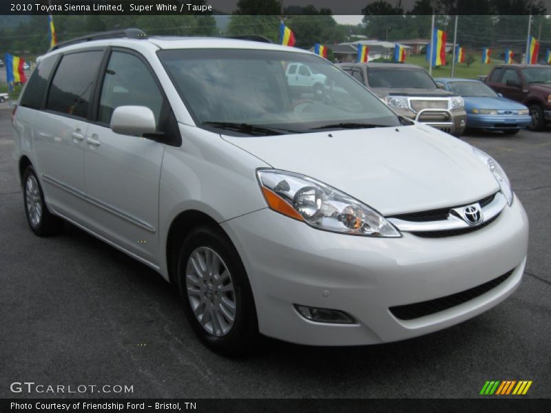 Super White / Taupe 2010 Toyota Sienna Limited