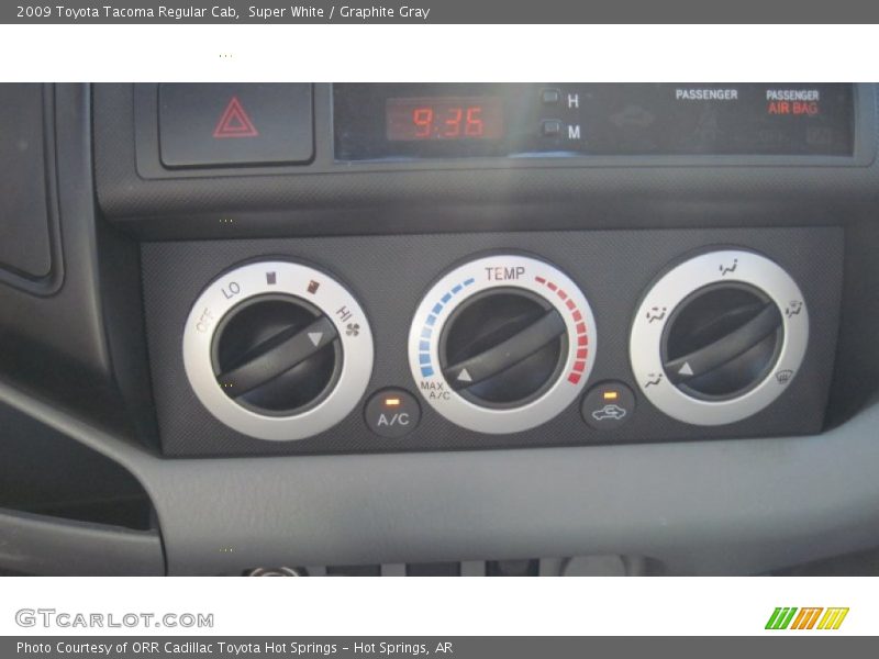 Super White / Graphite Gray 2009 Toyota Tacoma Regular Cab