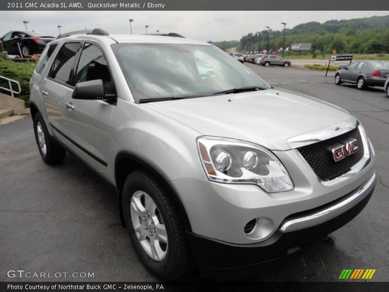Front 3/4 View of 2011 Acadia SL AWD