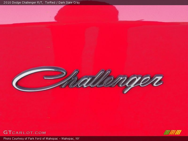 TorRed / Dark Slate Gray 2010 Dodge Challenger R/T
