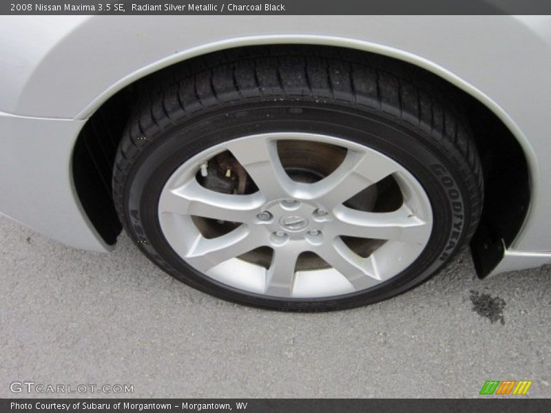 Radiant Silver Metallic / Charcoal Black 2008 Nissan Maxima 3.5 SE