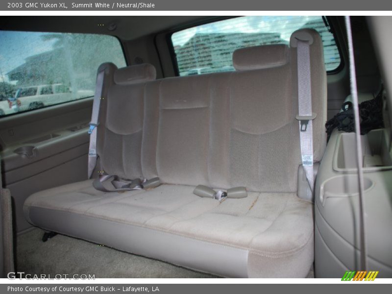 Summit White / Neutral/Shale 2003 GMC Yukon XL