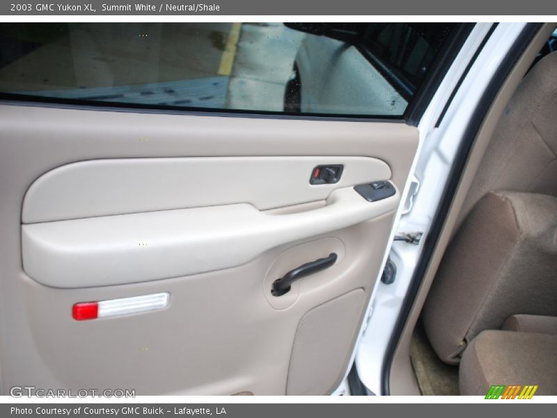 Summit White / Neutral/Shale 2003 GMC Yukon XL