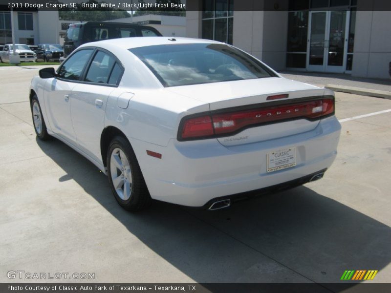 Bright White / Black/Light Frost Beige 2011 Dodge Charger SE