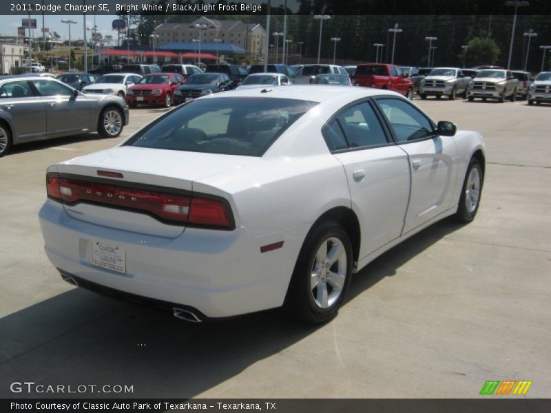 Bright White / Black/Light Frost Beige 2011 Dodge Charger SE