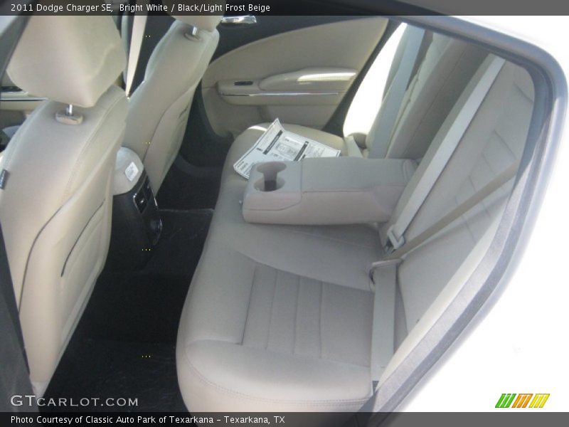 Bright White / Black/Light Frost Beige 2011 Dodge Charger SE