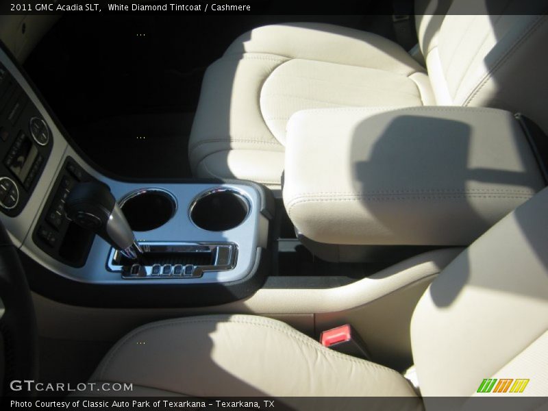 White Diamond Tintcoat / Cashmere 2011 GMC Acadia SLT