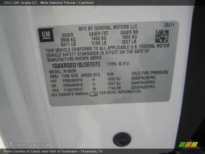 White Diamond Tintcoat / Cashmere 2011 GMC Acadia SLT