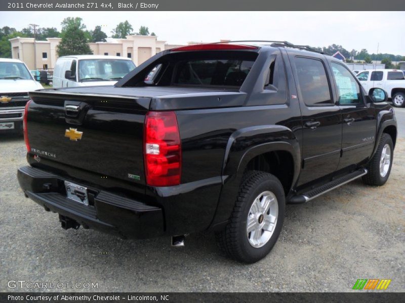 Black / Ebony 2011 Chevrolet Avalanche Z71 4x4