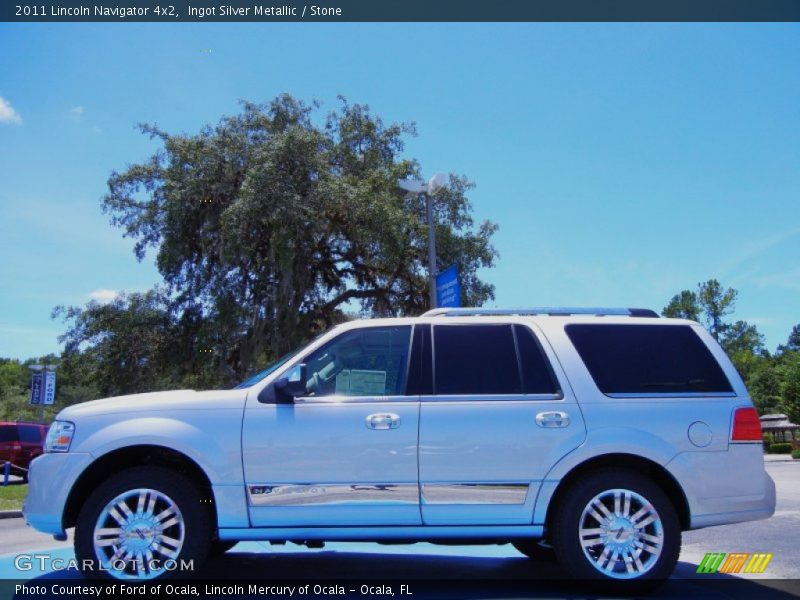  2011 Navigator 4x2 Ingot Silver Metallic