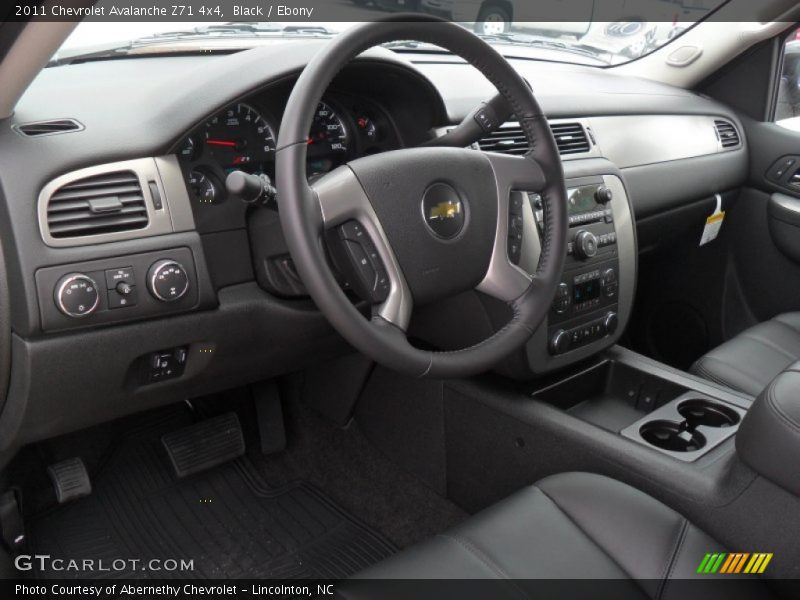 Black / Ebony 2011 Chevrolet Avalanche Z71 4x4