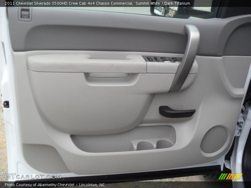 Door Panel of 2011 Silverado 3500HD Crew Cab 4x4 Chassis Commercial