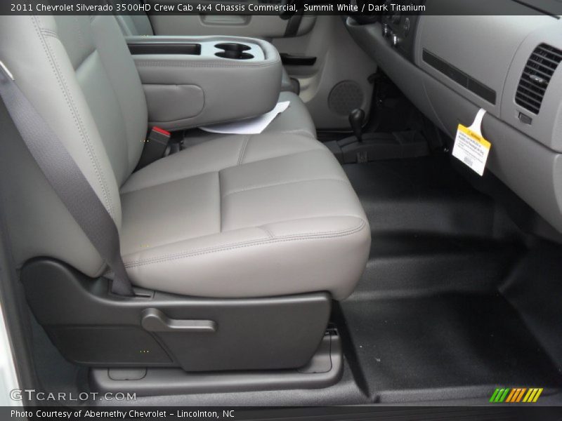Summit White / Dark Titanium 2011 Chevrolet Silverado 3500HD Crew Cab 4x4 Chassis Commercial