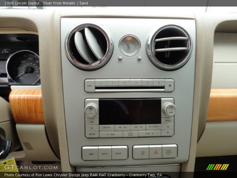 Silver Frost Metallic / Sand 2006 Lincoln Zephyr