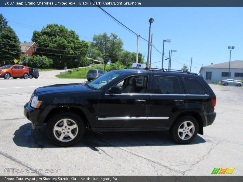 Black / Dark Khaki/Light Graystone 2007 Jeep Grand Cherokee Limited 4x4