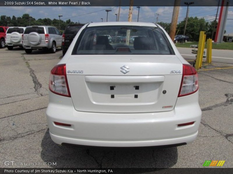 White Water Pearl / Black 2009 Suzuki SX4 Sedan