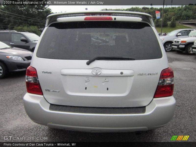 Millenium Silver Metallic / Ash Gray 2007 Toyota Highlander V6 4WD