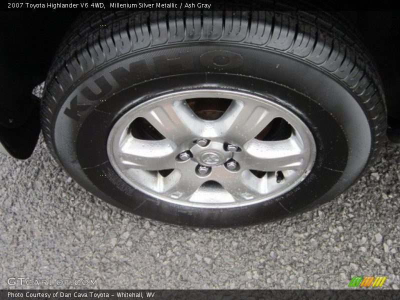 Millenium Silver Metallic / Ash Gray 2007 Toyota Highlander V6 4WD