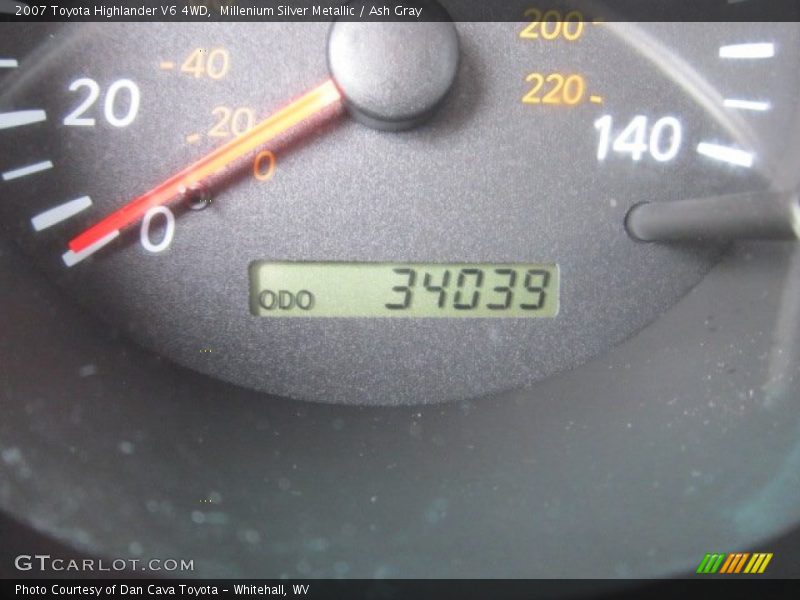 Millenium Silver Metallic / Ash Gray 2007 Toyota Highlander V6 4WD
