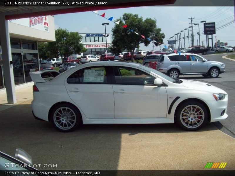 Wicked White / Black 2011 Mitsubishi Lancer Evolution GSR