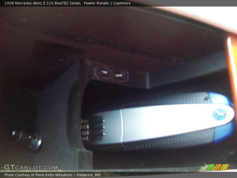 Pewter Metallic / Cashmere 2008 Mercedes-Benz E 320 BlueTEC Sedan