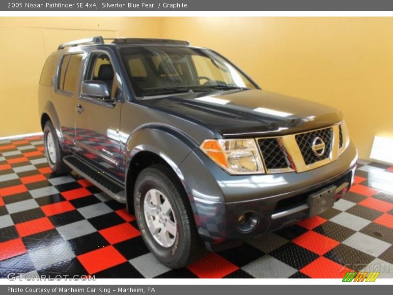 Silverton Blue Pearl / Graphite 2005 Nissan Pathfinder SE 4x4