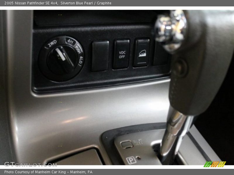 Silverton Blue Pearl / Graphite 2005 Nissan Pathfinder SE 4x4