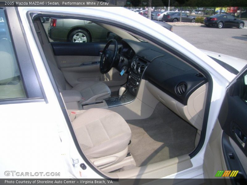 Performance White / Gray 2005 Mazda MAZDA6 i Sedan