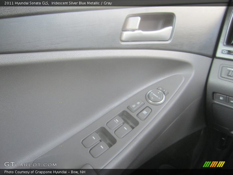 Iridescent Silver Blue Metallic / Gray 2011 Hyundai Sonata GLS