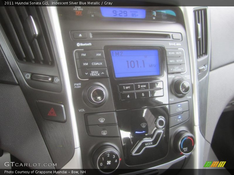 Iridescent Silver Blue Metallic / Gray 2011 Hyundai Sonata GLS