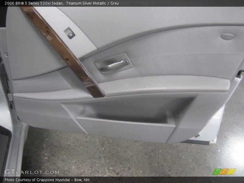 Titanium Silver Metallic / Grey 2006 BMW 5 Series 530xi Sedan