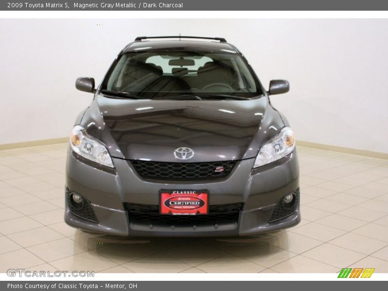 Magnetic Gray Metallic / Dark Charcoal 2009 Toyota Matrix S