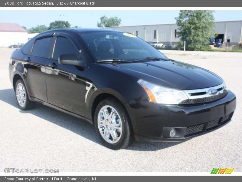 Black / Charcoal Black 2008 Ford Focus SES Sedan