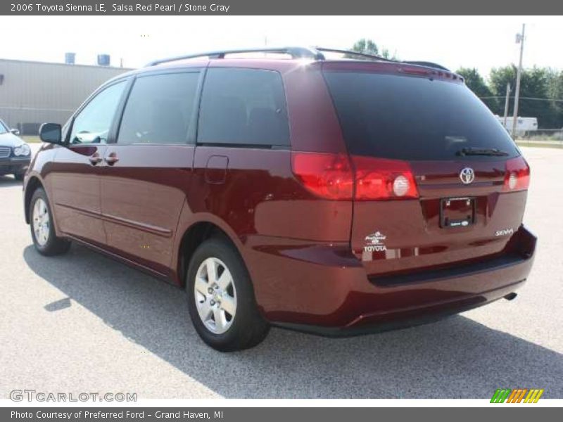 Salsa Red Pearl / Stone Gray 2006 Toyota Sienna LE