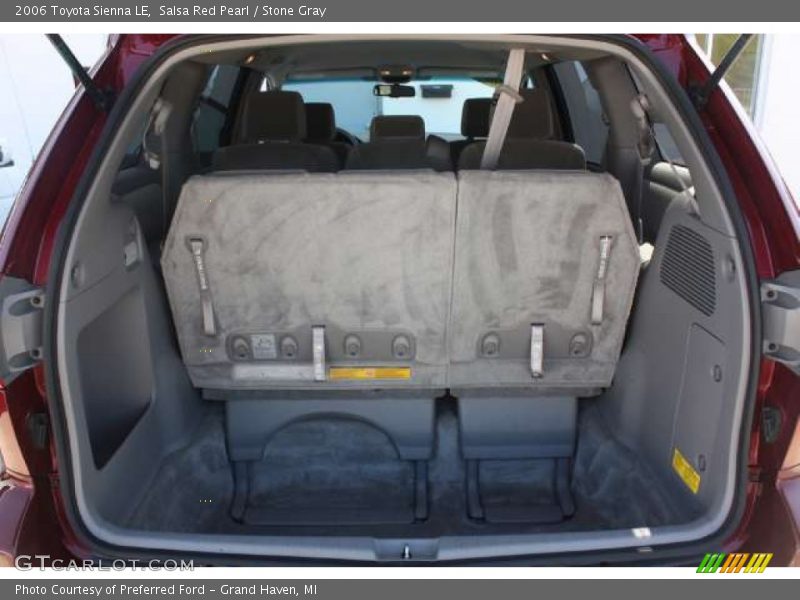 Salsa Red Pearl / Stone Gray 2006 Toyota Sienna LE