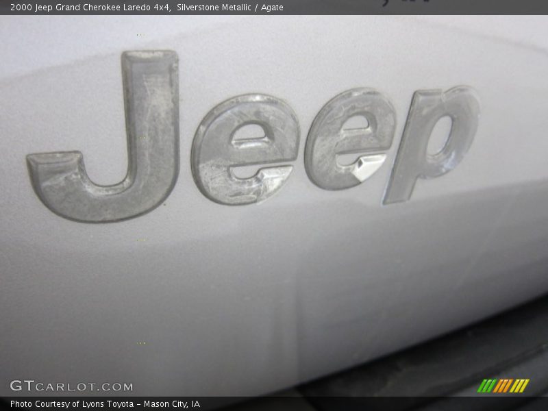 Silverstone Metallic / Agate 2000 Jeep Grand Cherokee Laredo 4x4