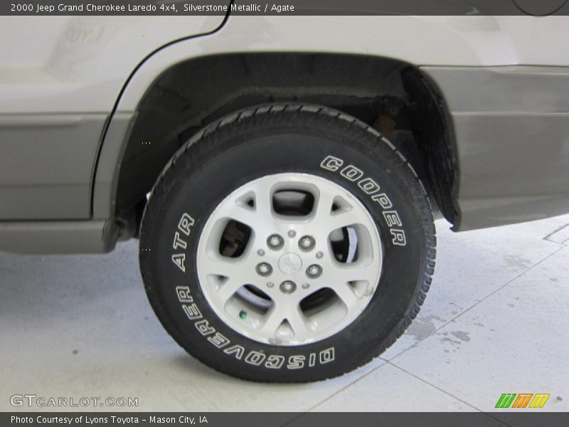 Silverstone Metallic / Agate 2000 Jeep Grand Cherokee Laredo 4x4