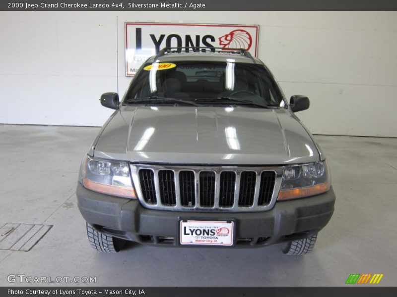 Silverstone Metallic / Agate 2000 Jeep Grand Cherokee Laredo 4x4