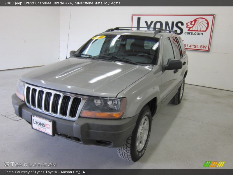 Silverstone Metallic / Agate 2000 Jeep Grand Cherokee Laredo 4x4