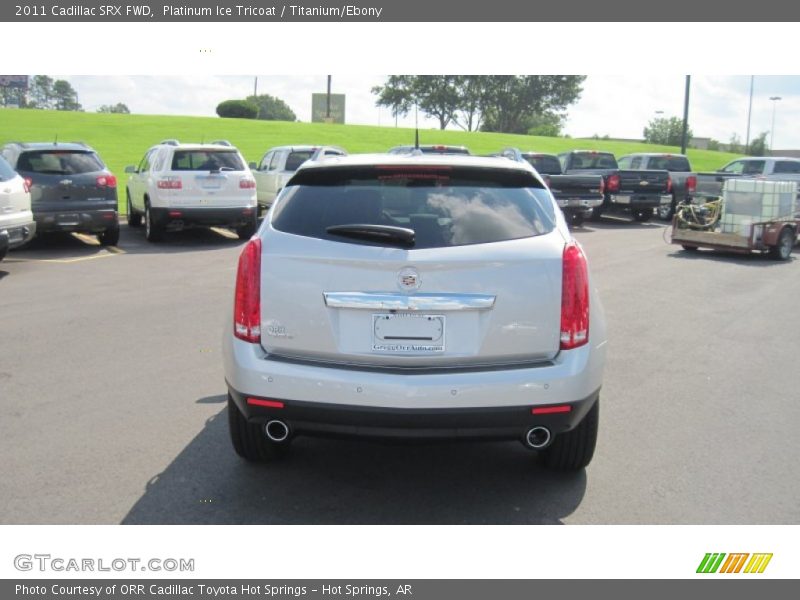 Platinum Ice Tricoat / Titanium/Ebony 2011 Cadillac SRX FWD